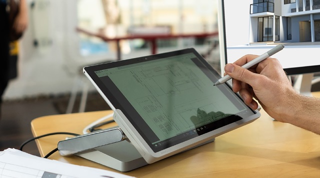 Kensington SD7000 Surface Pro-2.jpg