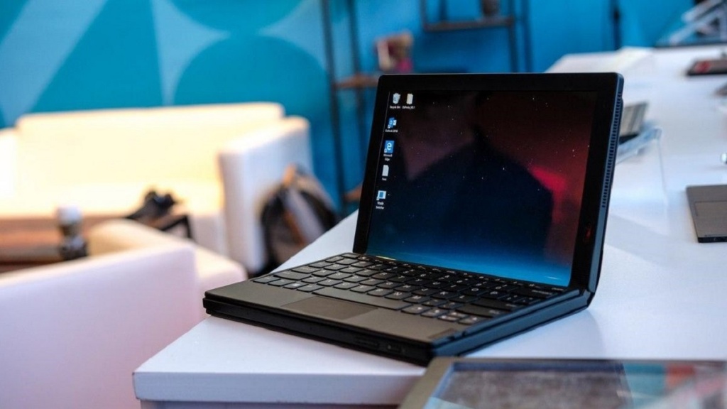 Lenovo ThinkPad X1 Fold-1.jpg
