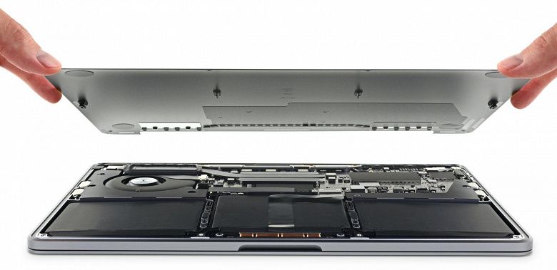 Apple MacBook Pro 13-1.jpg