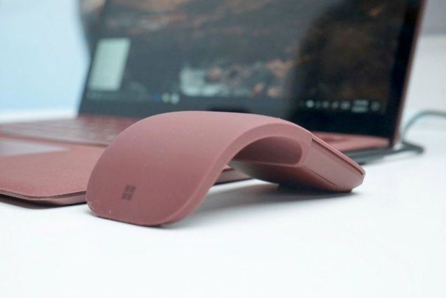 Microsoft Surface Arc Mouse.jpg