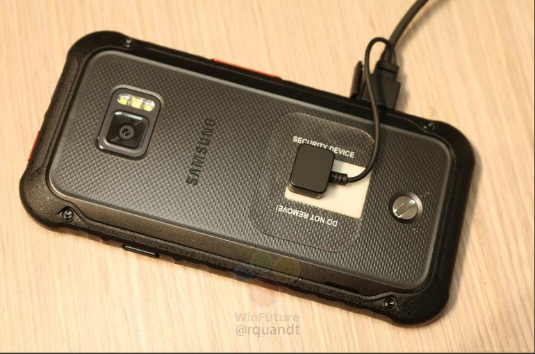 Samsung SM-G888-1.jpg