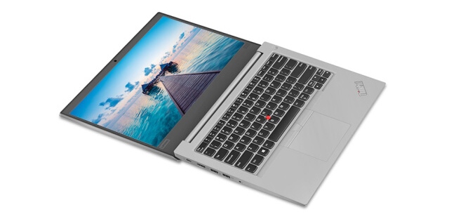 Lenovo ThinkPad E490-1.jpg